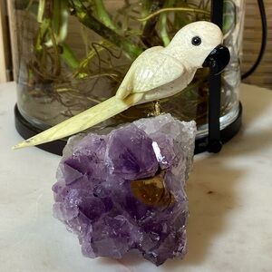 GREEN JASPER BIRD -IN PURPLE AMETHYST